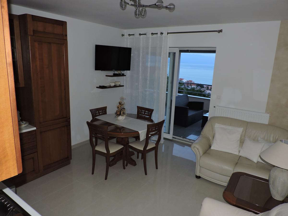Apartments Villa Residenca Novi Vinodolski Exteriör bild
