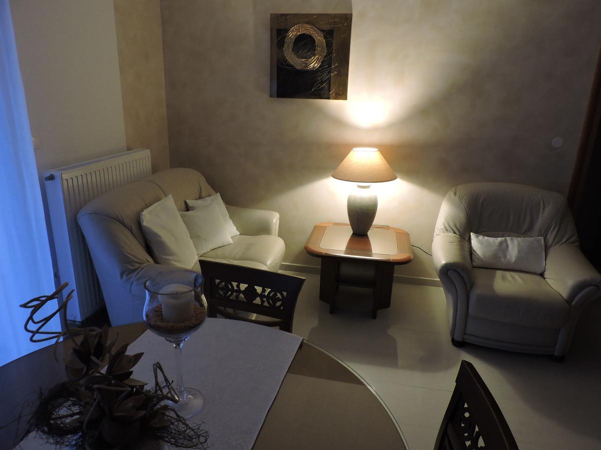 Apartments Villa Residenca Novi Vinodolski Exteriör bild